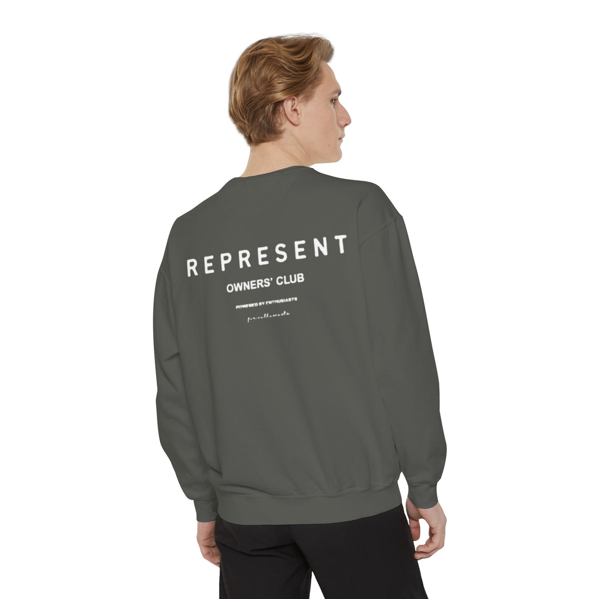 Unisex Garment-Dyed Sweatshirt – Soft Cotton Crewneck, Relaxed Fit, Minimal Streetwear Pullover