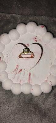 Présentoirs à bagues, formes diverses, cadeaux magnifiques, fabriqués sur mesure sur commande.